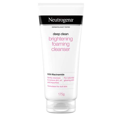 Top Secrets Brightening Foaming Cleanser — .